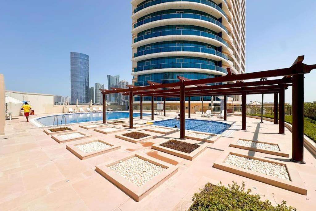 2 Bedrooms In Al Reem Island Near Cleveland Clinic * Abu Dhabi